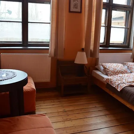 Stara Szkola W Harszu 3* Pozezdrze