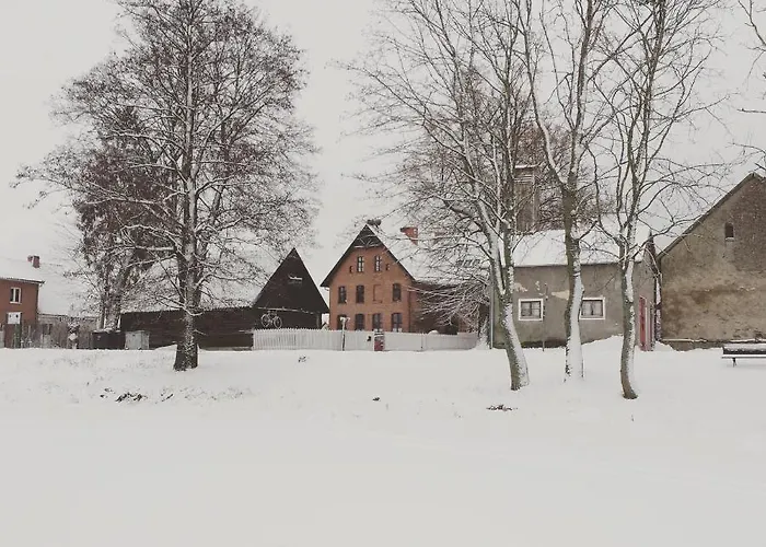 Stara Szkola W Harszu Bed & Breakfast