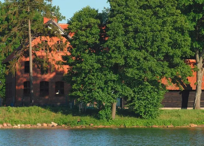 Stara Szkola W Harszu 3* Pozezdrze