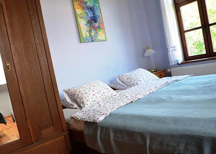 Stara Szkola W Harszu Bed & Breakfast
