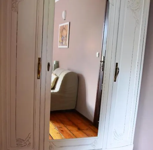 Stara Szkola W Harszu Bed & Breakfast